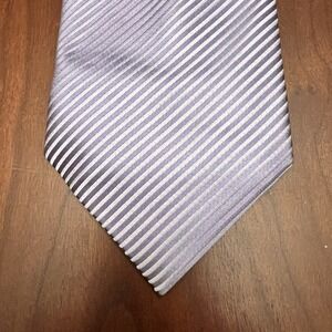 Henry Jacobson Hand Made Men's‎ Silk Necktie 59" x 4" pale purple stripe
